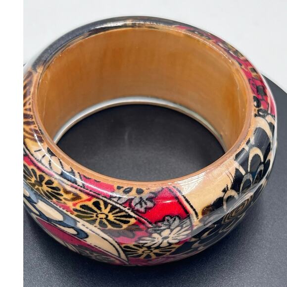 Vintage Lucite Paisley Wide Black Red Retro Floral Chunky Smooth Bangle Bracelet - Picture 3 of 8